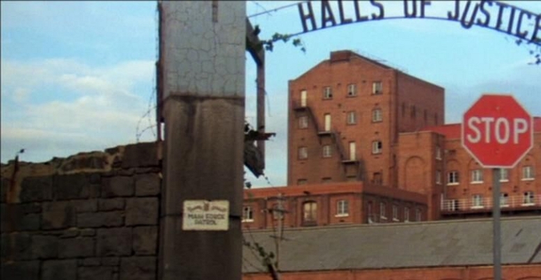 MAD MAX HALLS OF JUSTICE