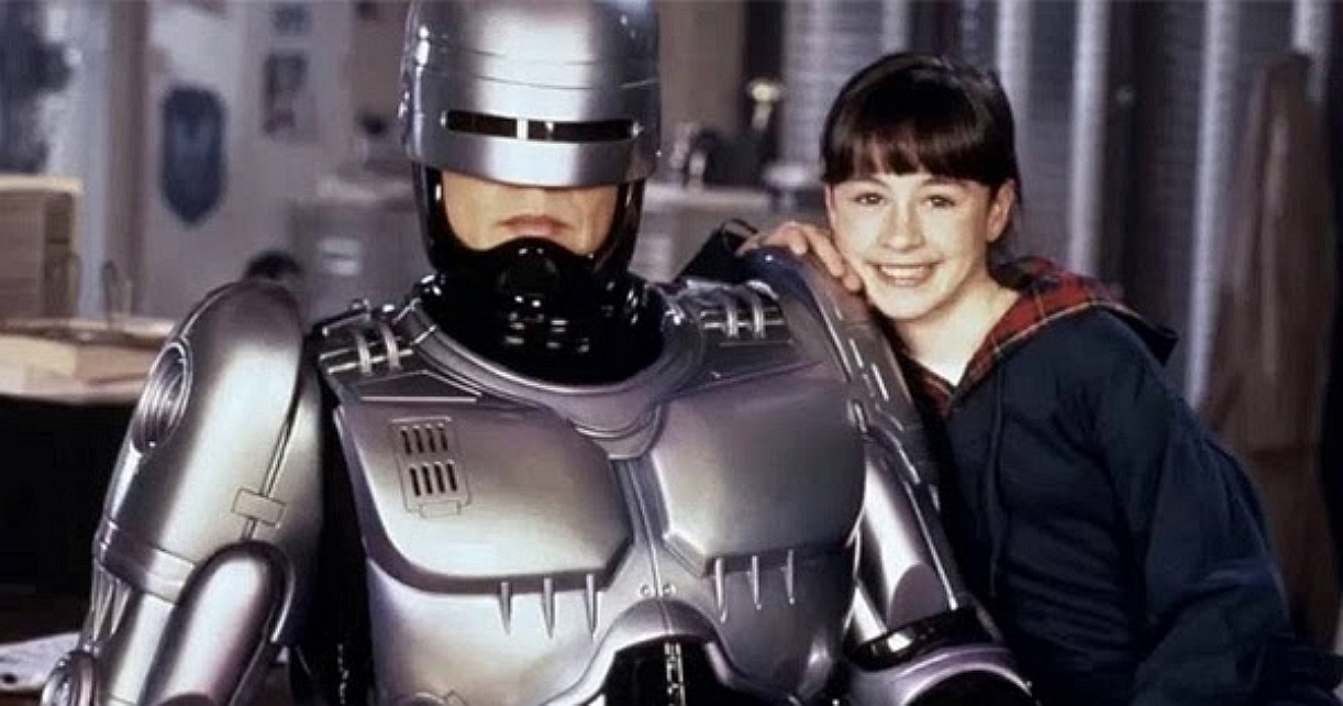 ROBOCOP SERIES SCREEN 1