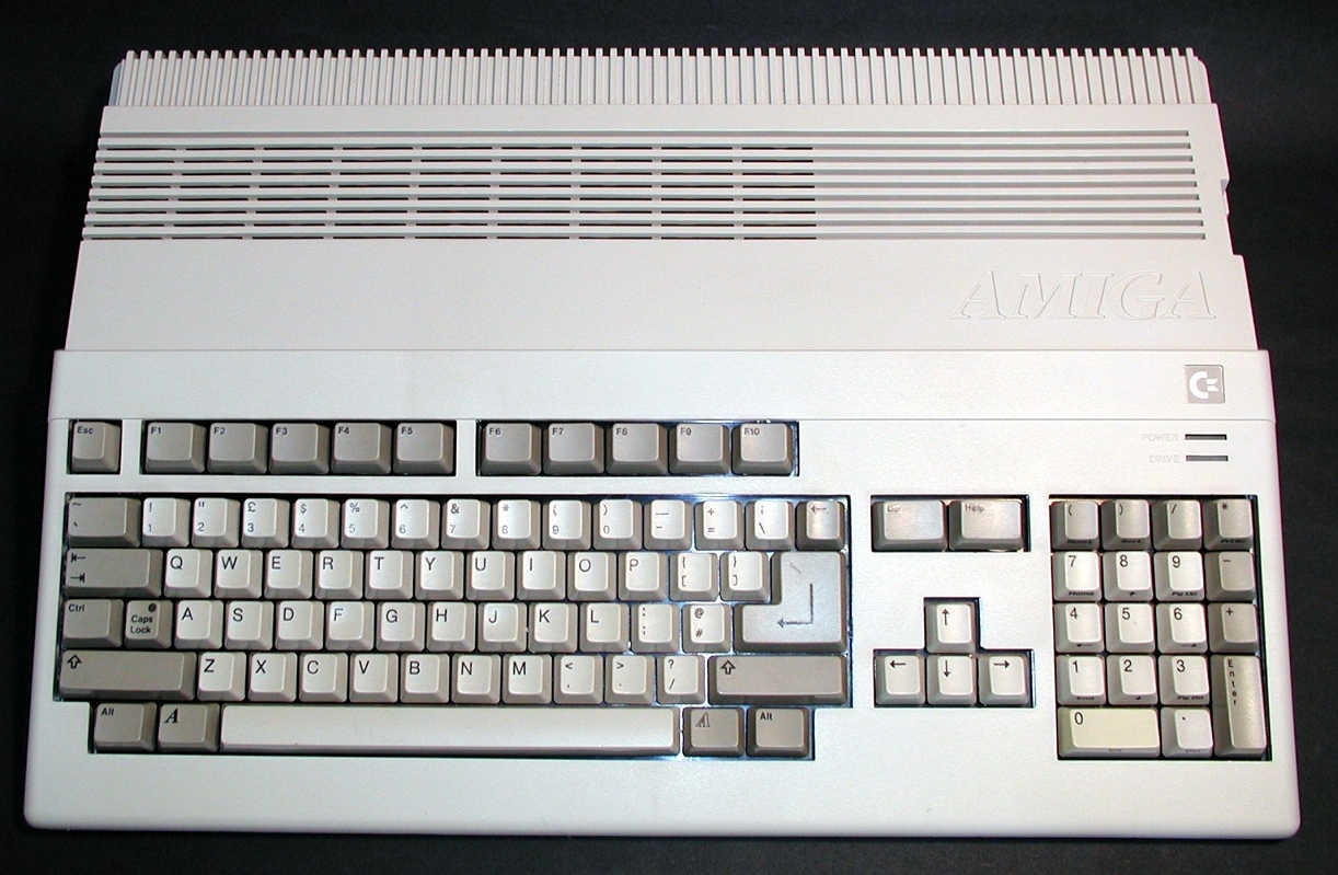 AMIGA 500